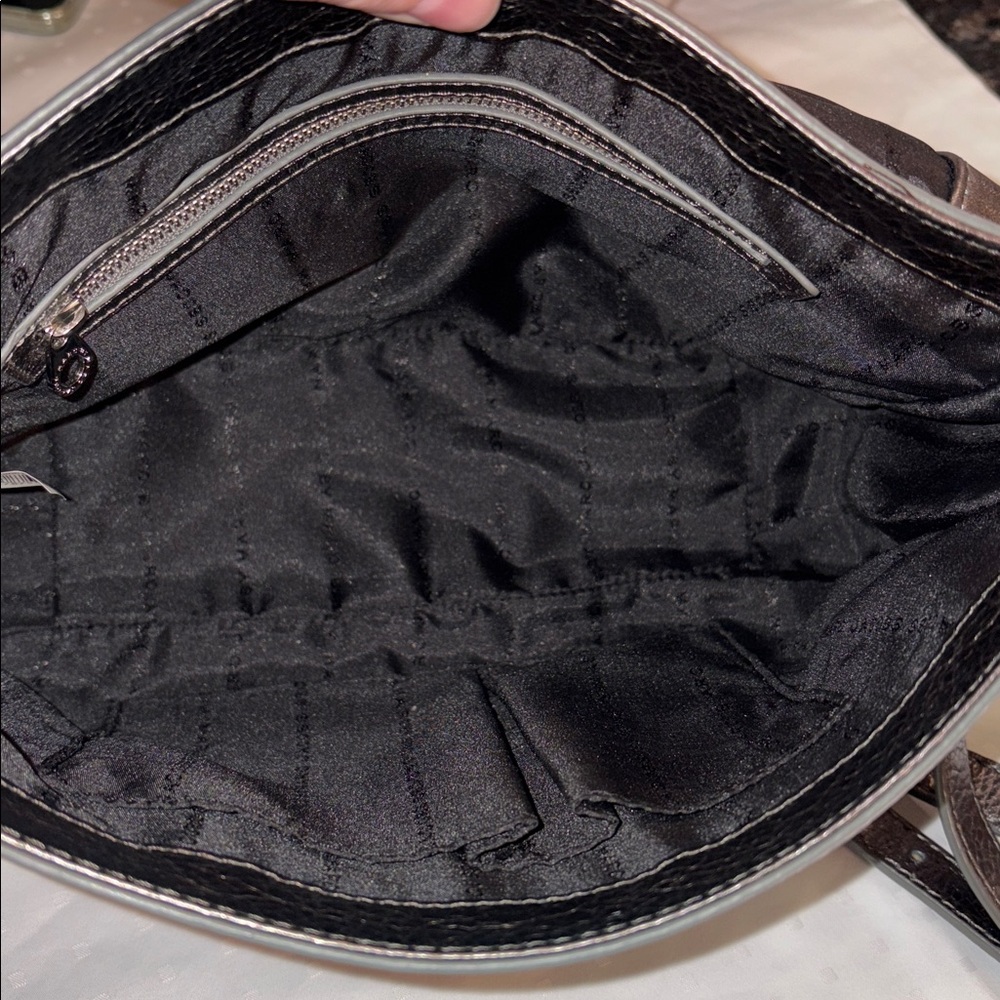 Marc By Marc Jacobs Metallic Leather Crossbody Bag - Picture 3 of 13